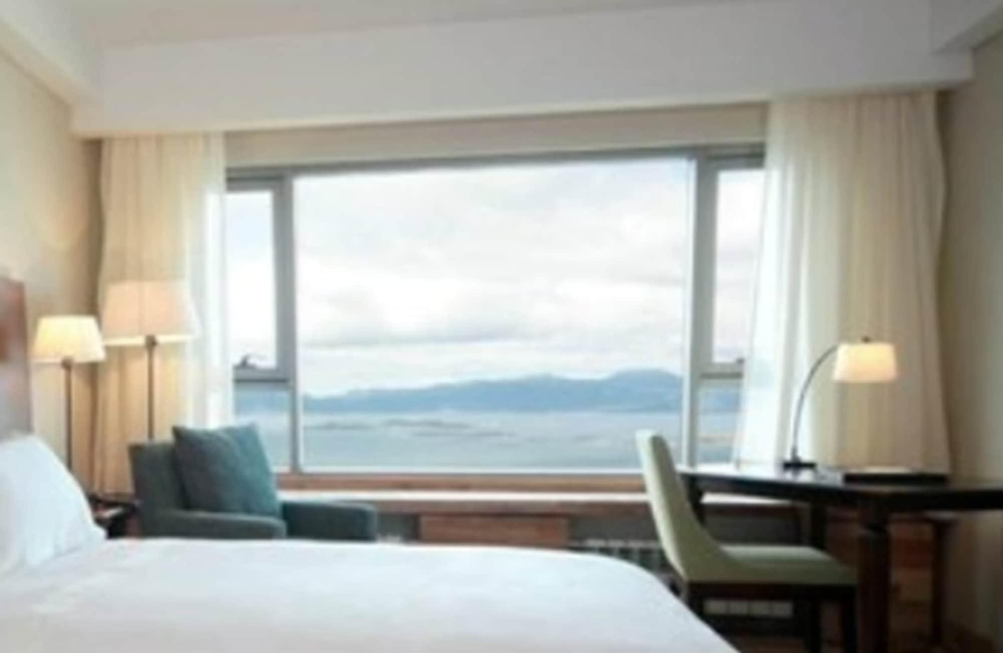 Arakur Ushuaia Resort & Spa מראה חיצוני תמונה A room at the hotel